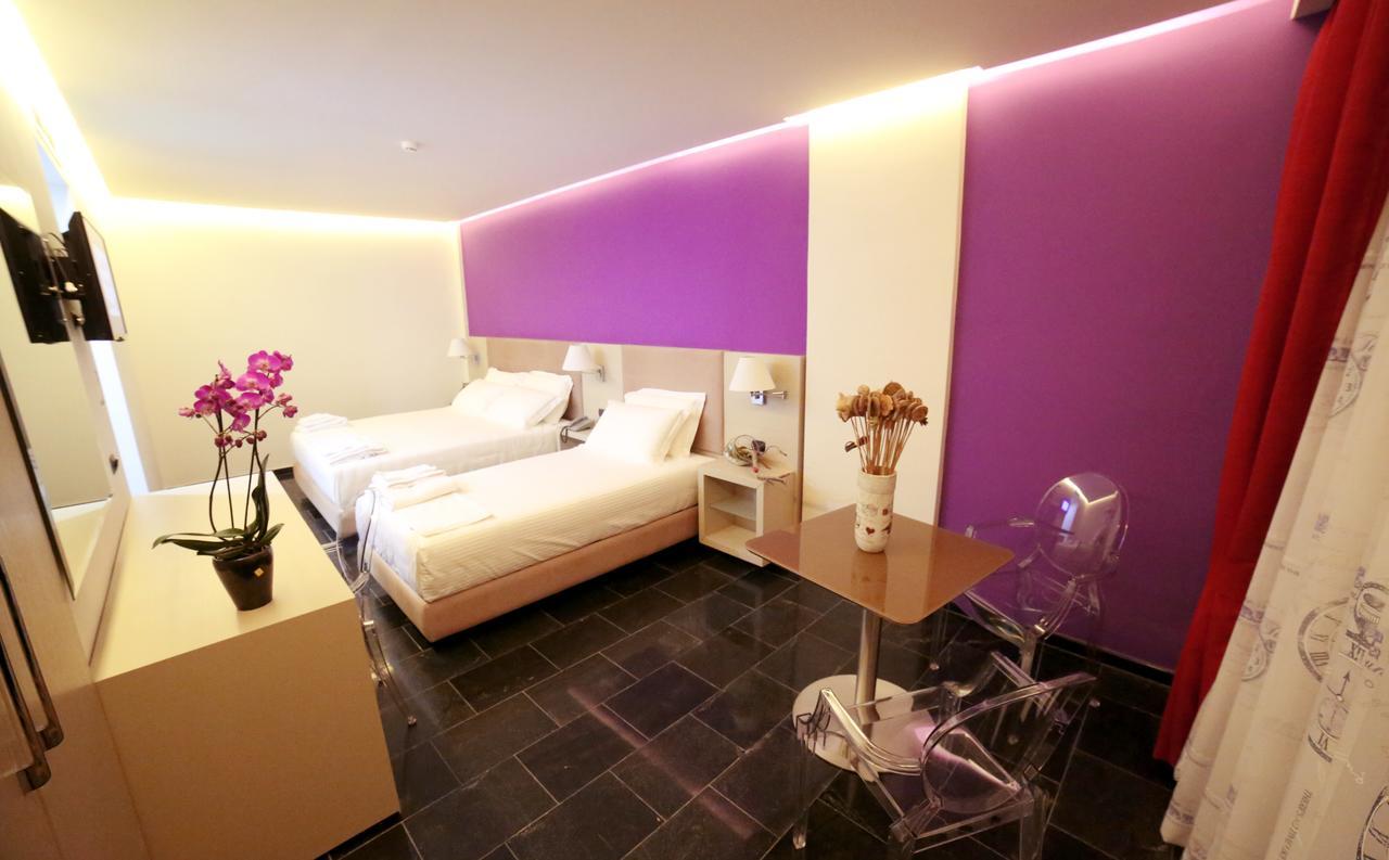 Hotel Palace วญอเรอ ภายนอก รูปภาพ